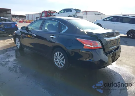 2015 Nissan Altima 2.5/2.5 S/2.5 Sl/2.5 Sv из США, поврежденный, VIN 1N4AL3AP1FN315688
